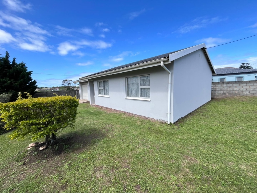 3 Bedroom Property for Sale in Haven Hills Eastern Cape